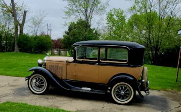 Ford-Model-A-1930-Sedan-37