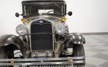 Ford-Model-A-1931-Sedan-17