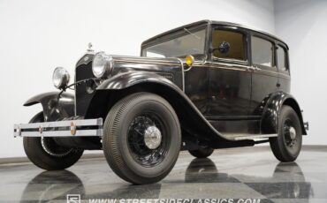 Ford-Model-A-1931-Sedan-19