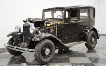 Ford-Model-A-1931-Sedan-27