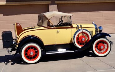 Ford-Model-A-Deluxe-1931-Convertible-20