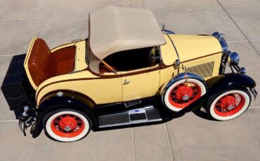 Ford-Model-A-Deluxe-1931-Convertible-26