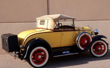Ford-Model-A-Deluxe-1931-Convertible-27