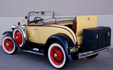 Ford-Model-A-Deluxe-1931-Convertible-33