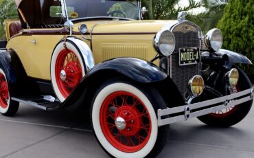Ford-Model-A-Deluxe-1931-Convertible-36