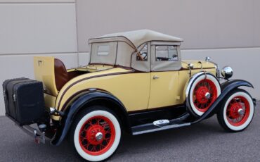 Ford-Model-A-Deluxe-1931-Convertible-9