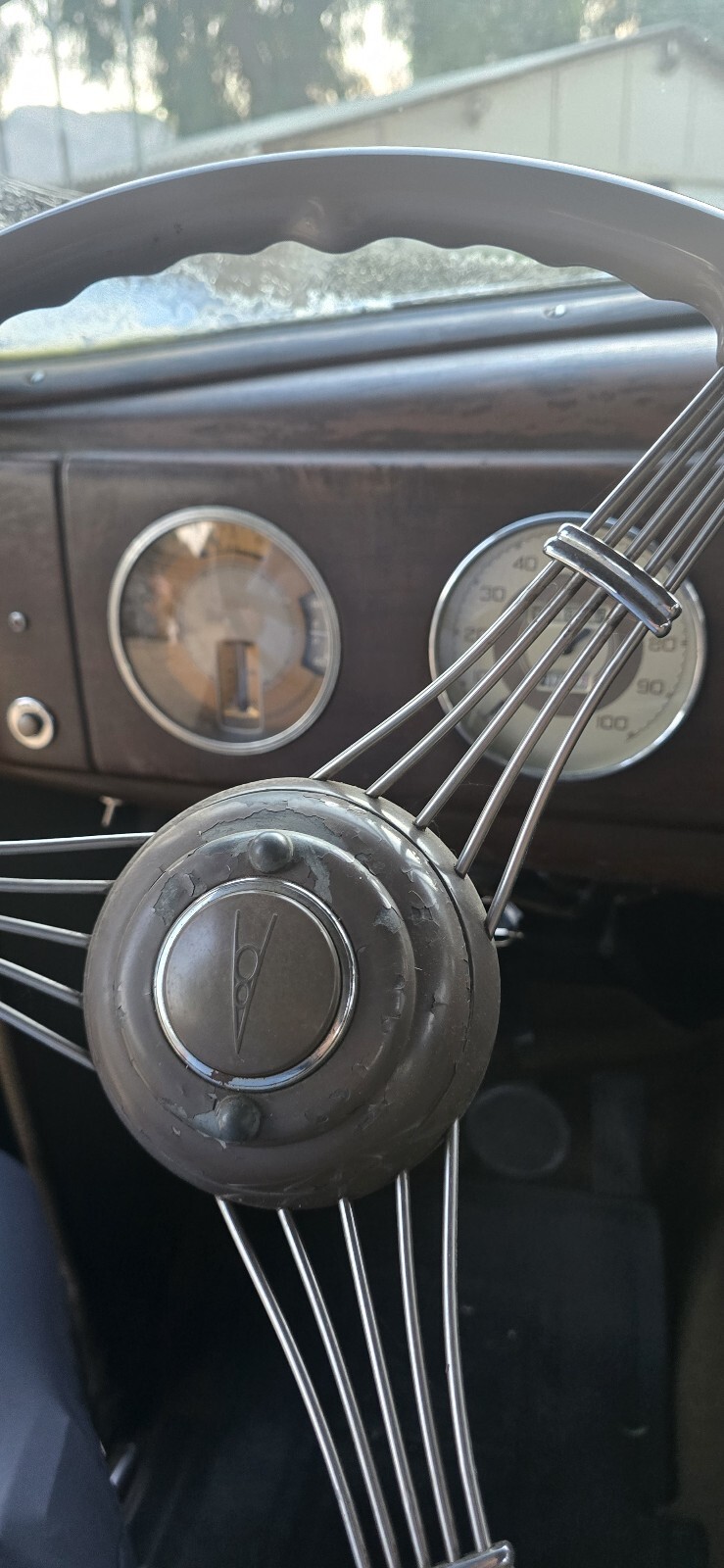 Ford-Model-B-1938-27