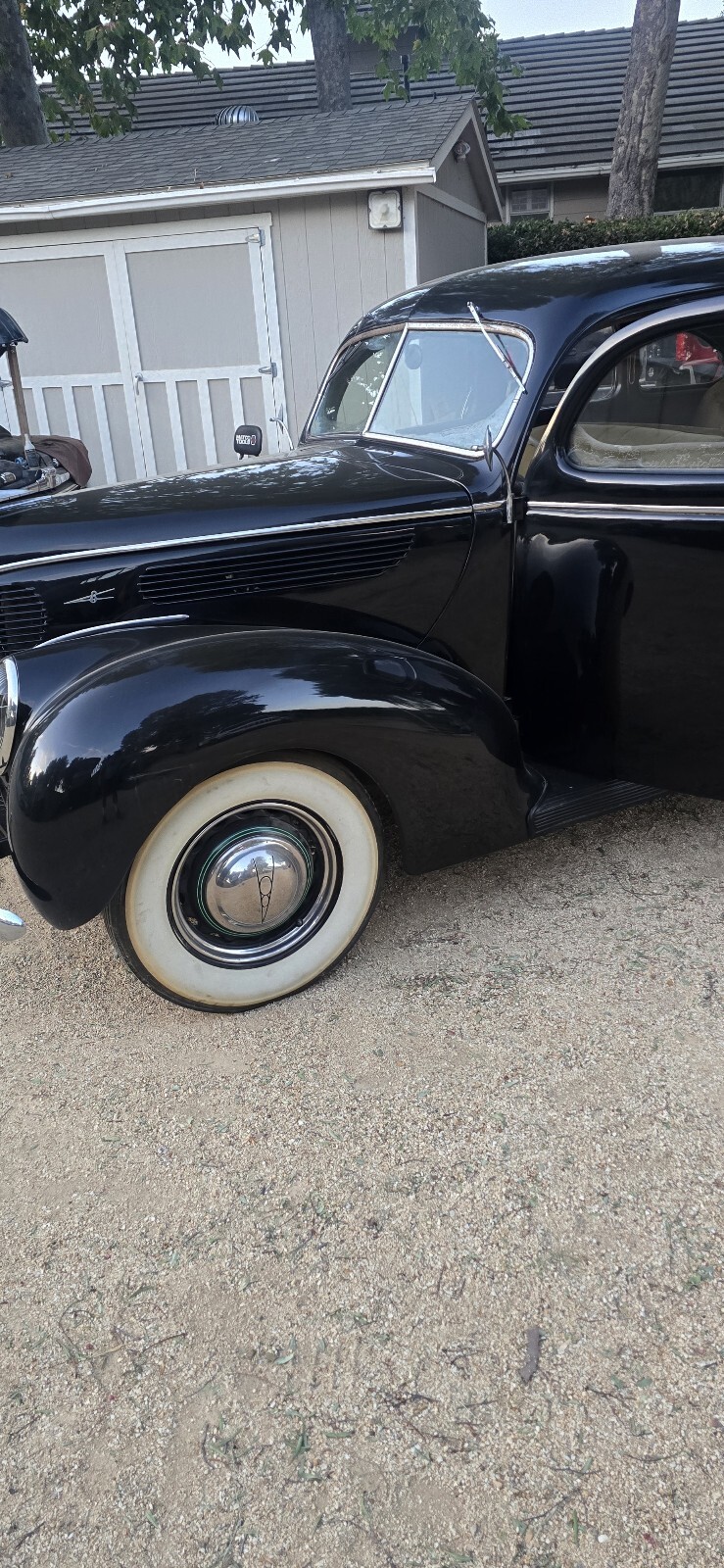 Ford-Model-B-1938-4