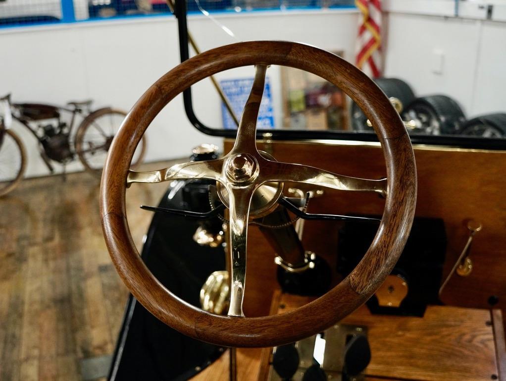Ford-Model-T-1914-10