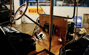 Ford-Model-T-1914-15