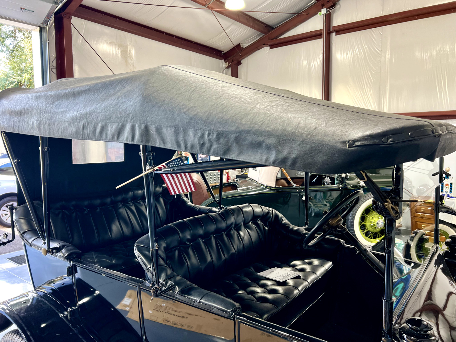 Ford-Model-T-1915-touring-13