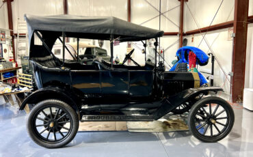 Ford-Model-T-1915-touring-21