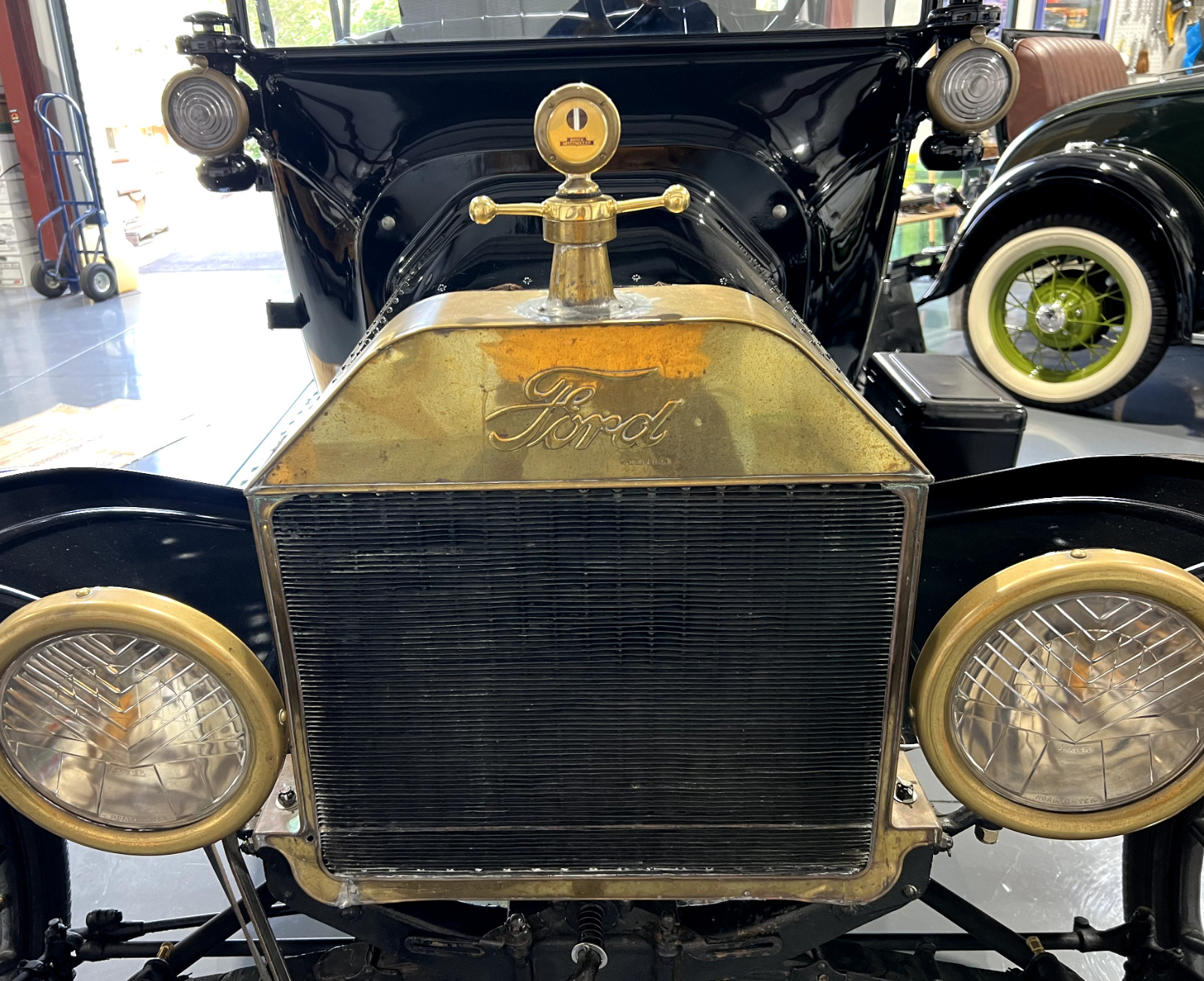 Ford-Model-T-1915-touring-25