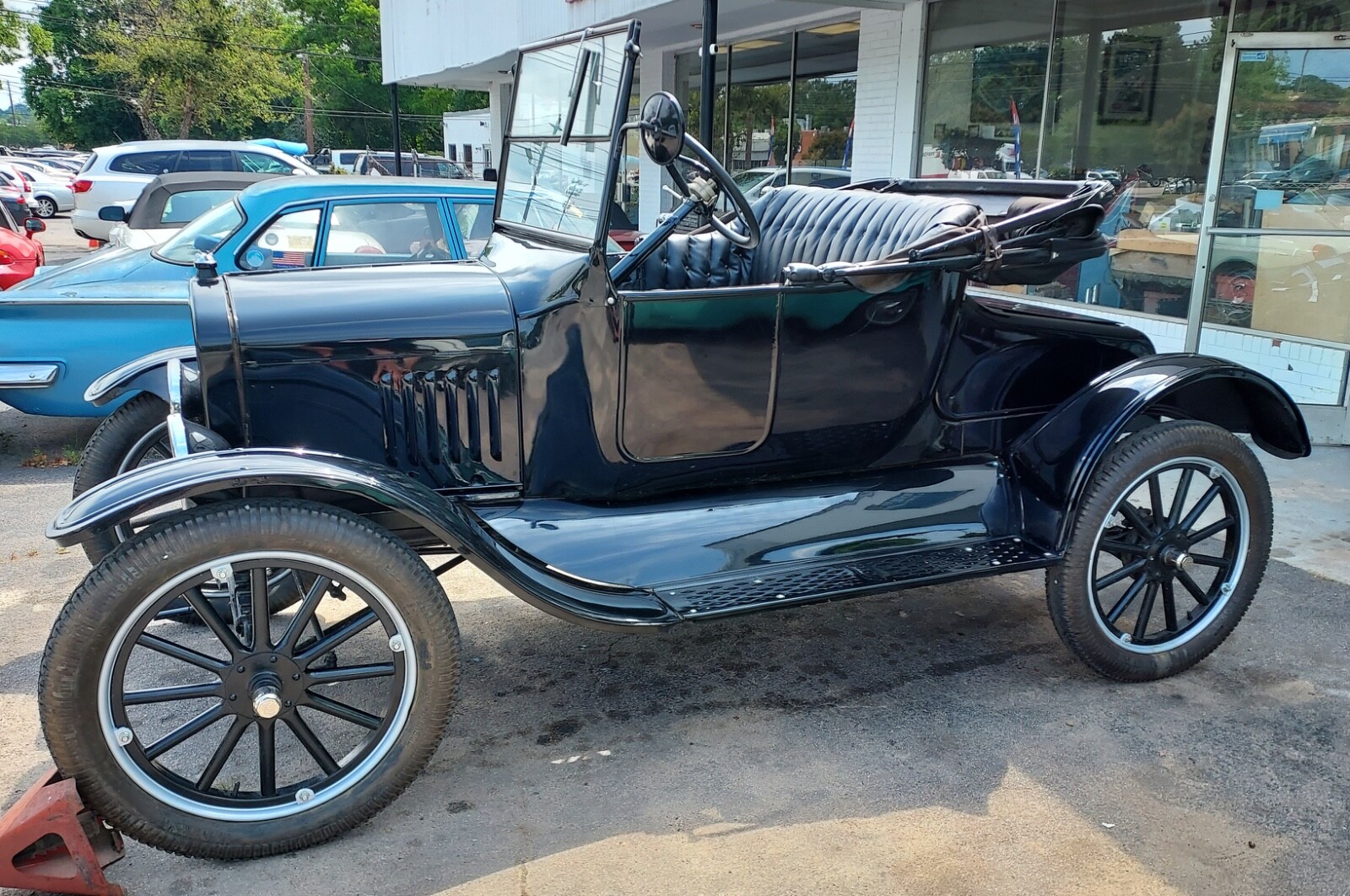 Ford-Model-T-1924-Roadster-1