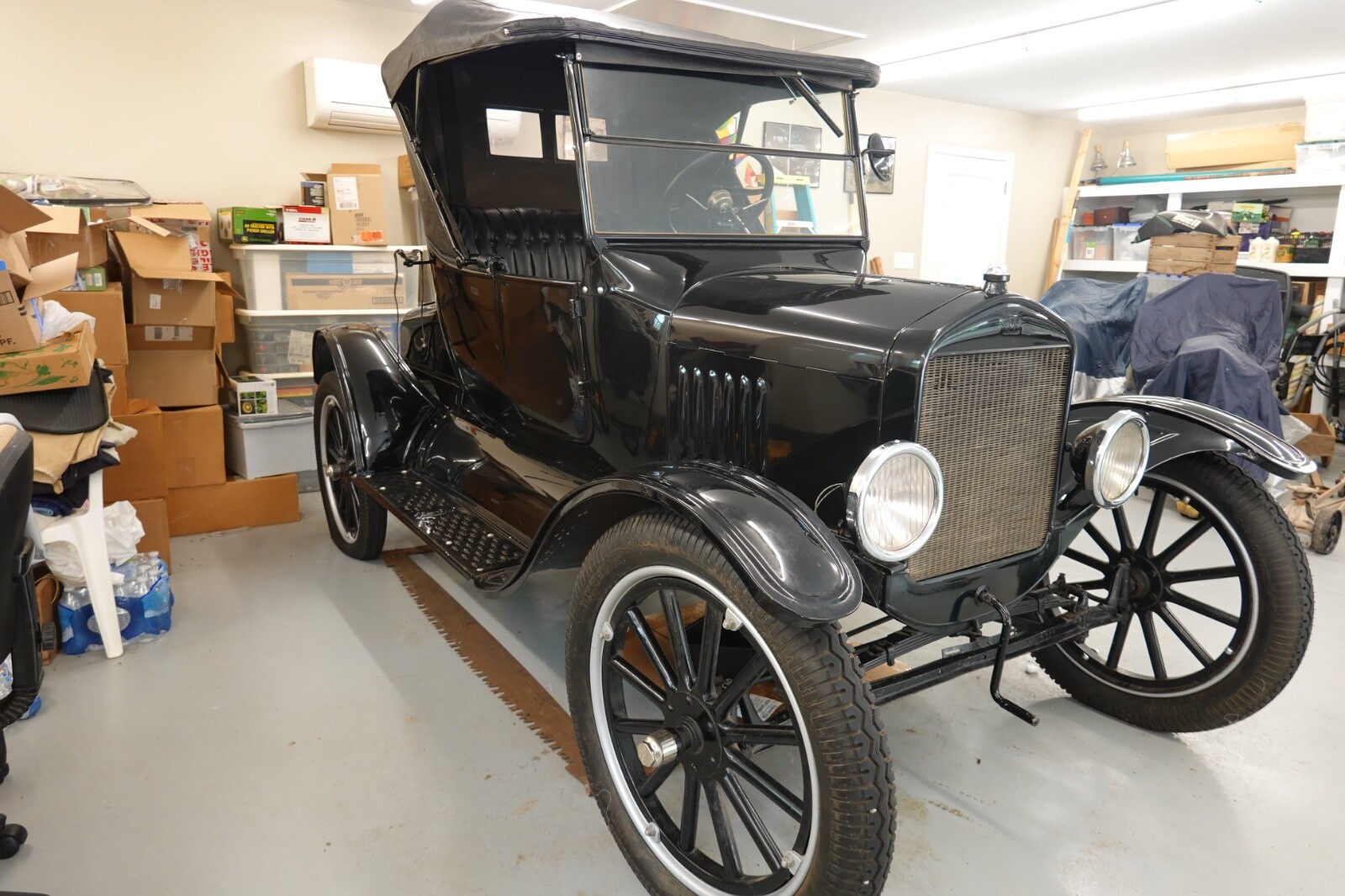 Ford-Model-T-1924-Roadster-4
