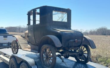 Ford-Model-T-1925-Coupe-3