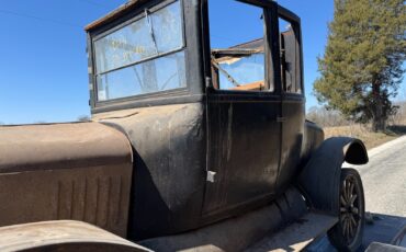 Ford-Model-T-1925-Coupe-8