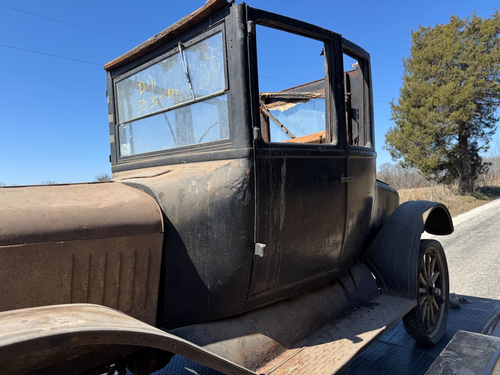 Ford-Model-T-1925-Coupe-8