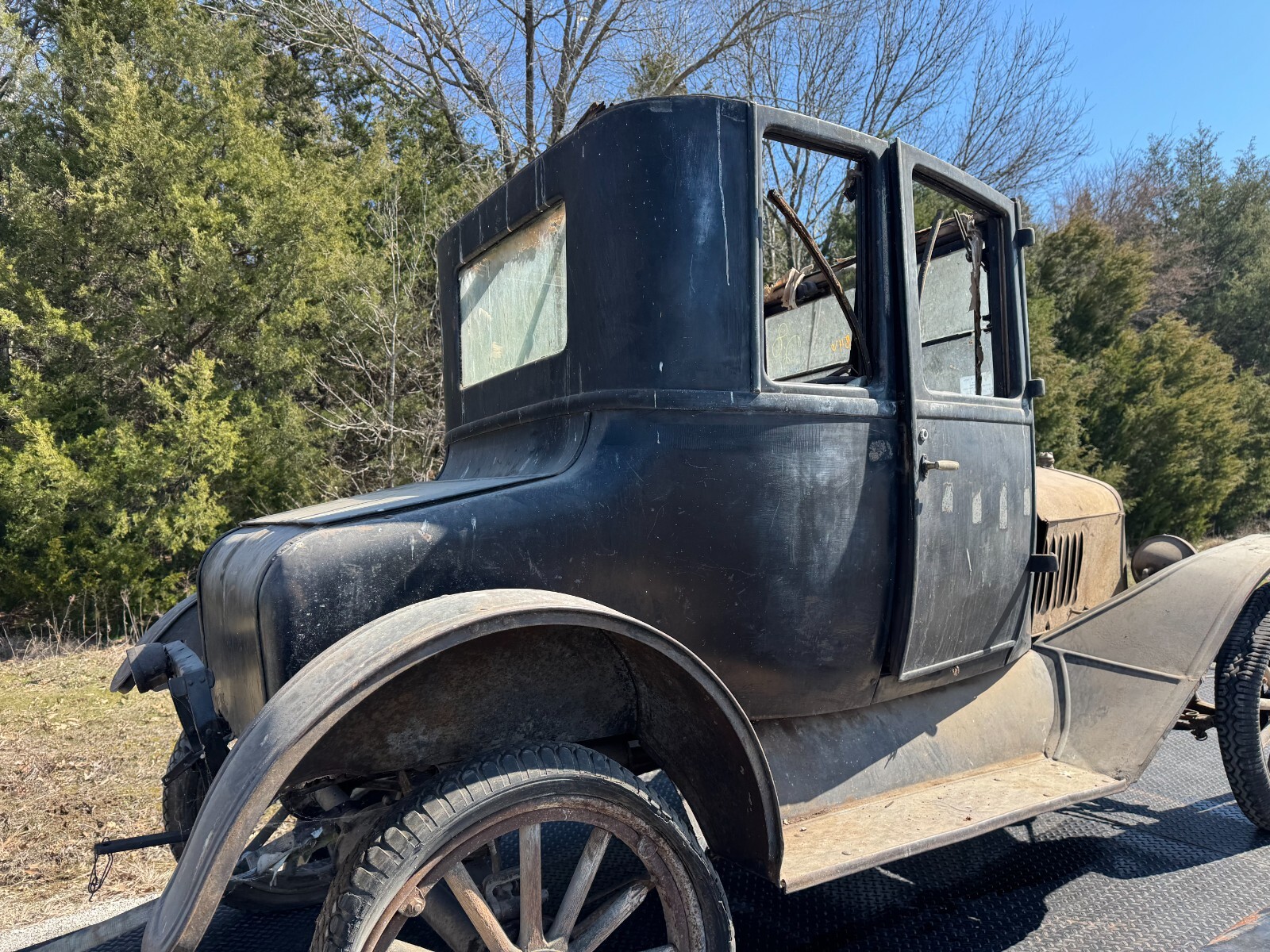 Ford-Model-T-1925-Coupe-9