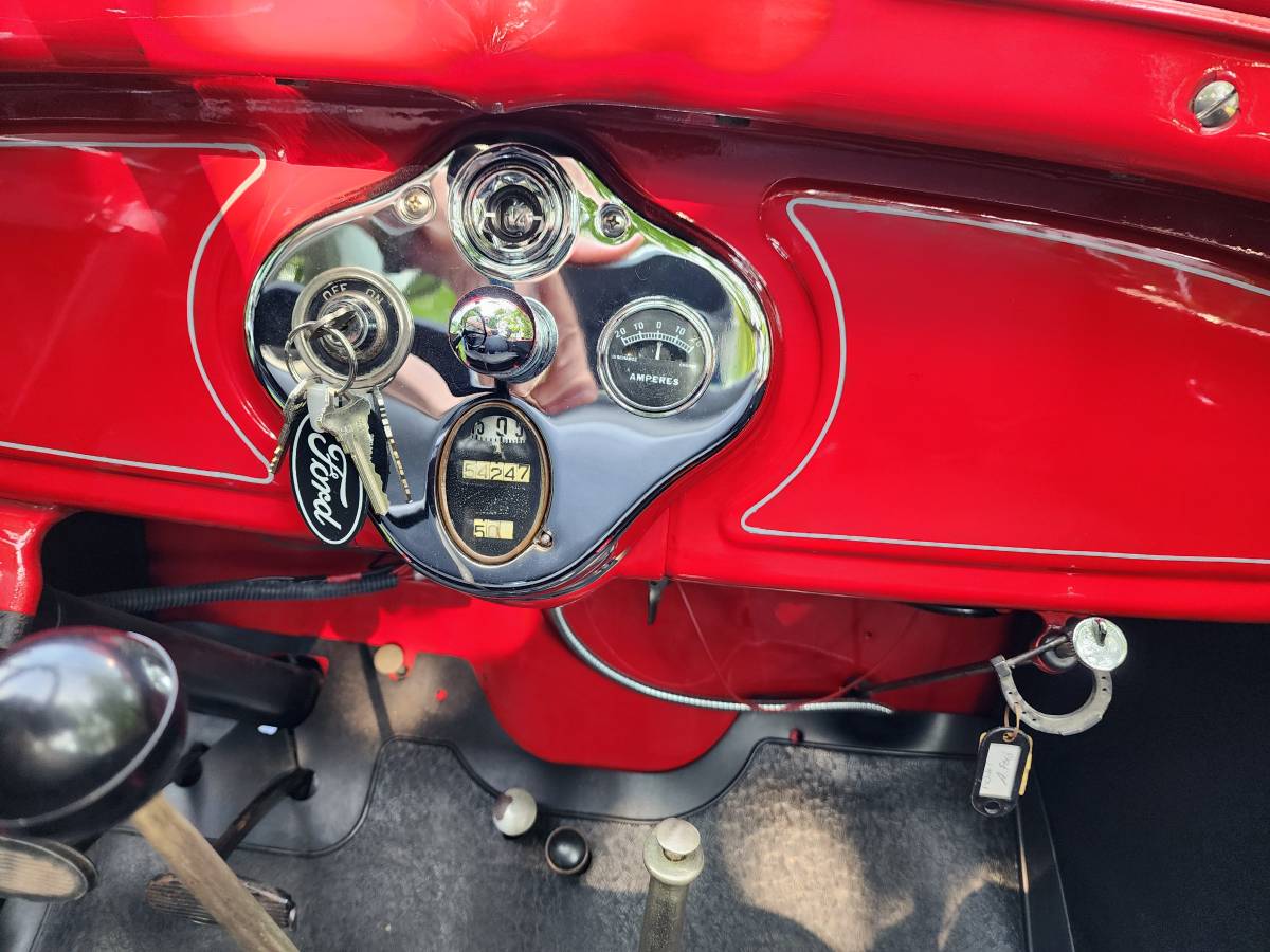 Ford-Model-a-1929-red-18