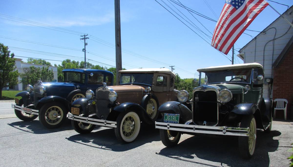 Ford-Model-a-1930-blue-12