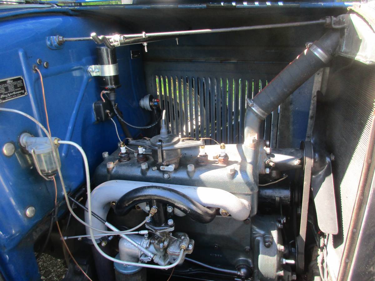 Ford-Model-a-1930-blue-9