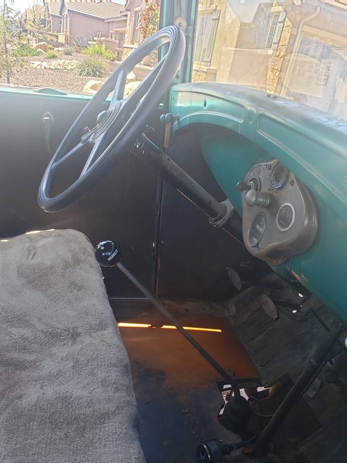 Ford Model a  1930 green