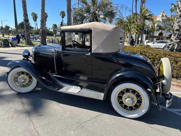 Ford-Model-a-1931-black-1
