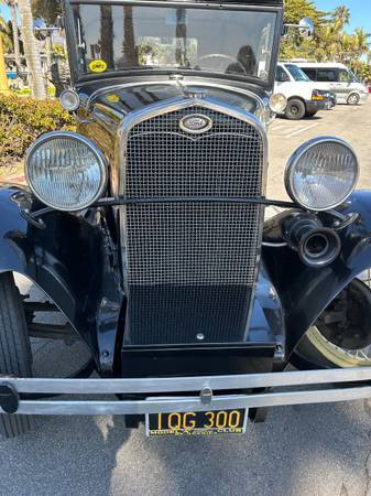 Ford-Model-a-1931-black-3
