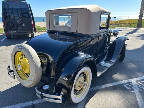 Ford-Model-a-1931-black-5