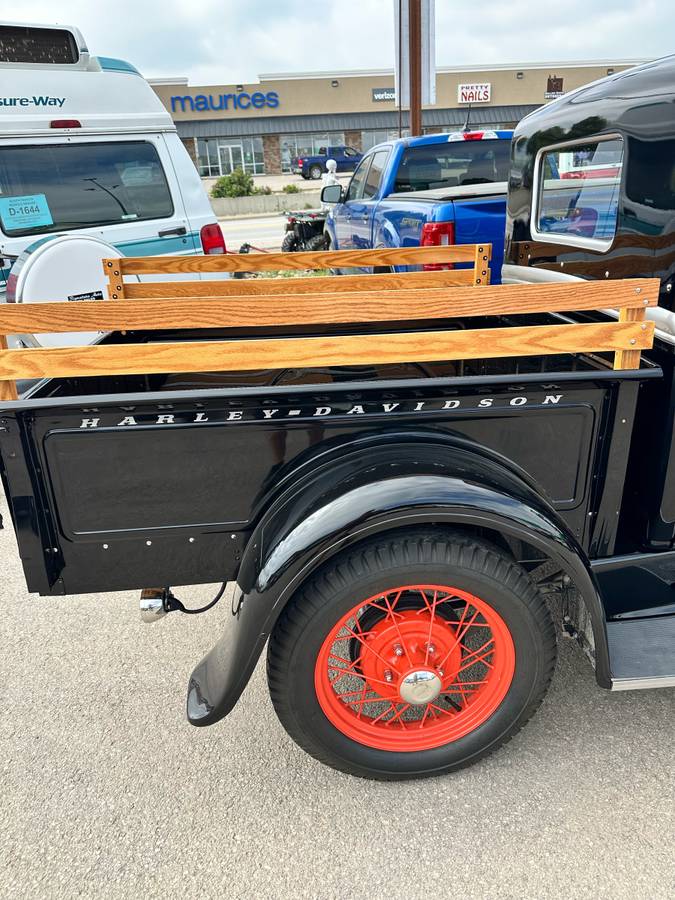 Ford-Model-a-1931-black-7