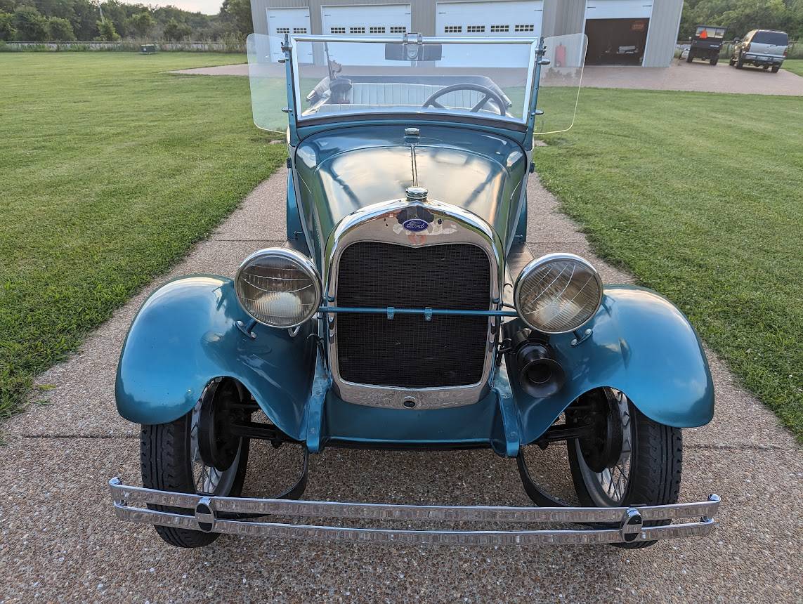 Ford-Model-a-phaeton-1928-blue-7