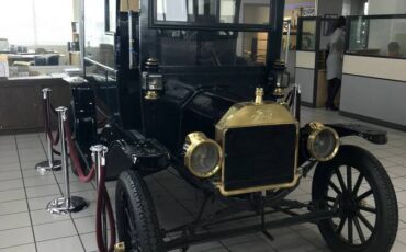 Ford-Model-t-1911-black-1