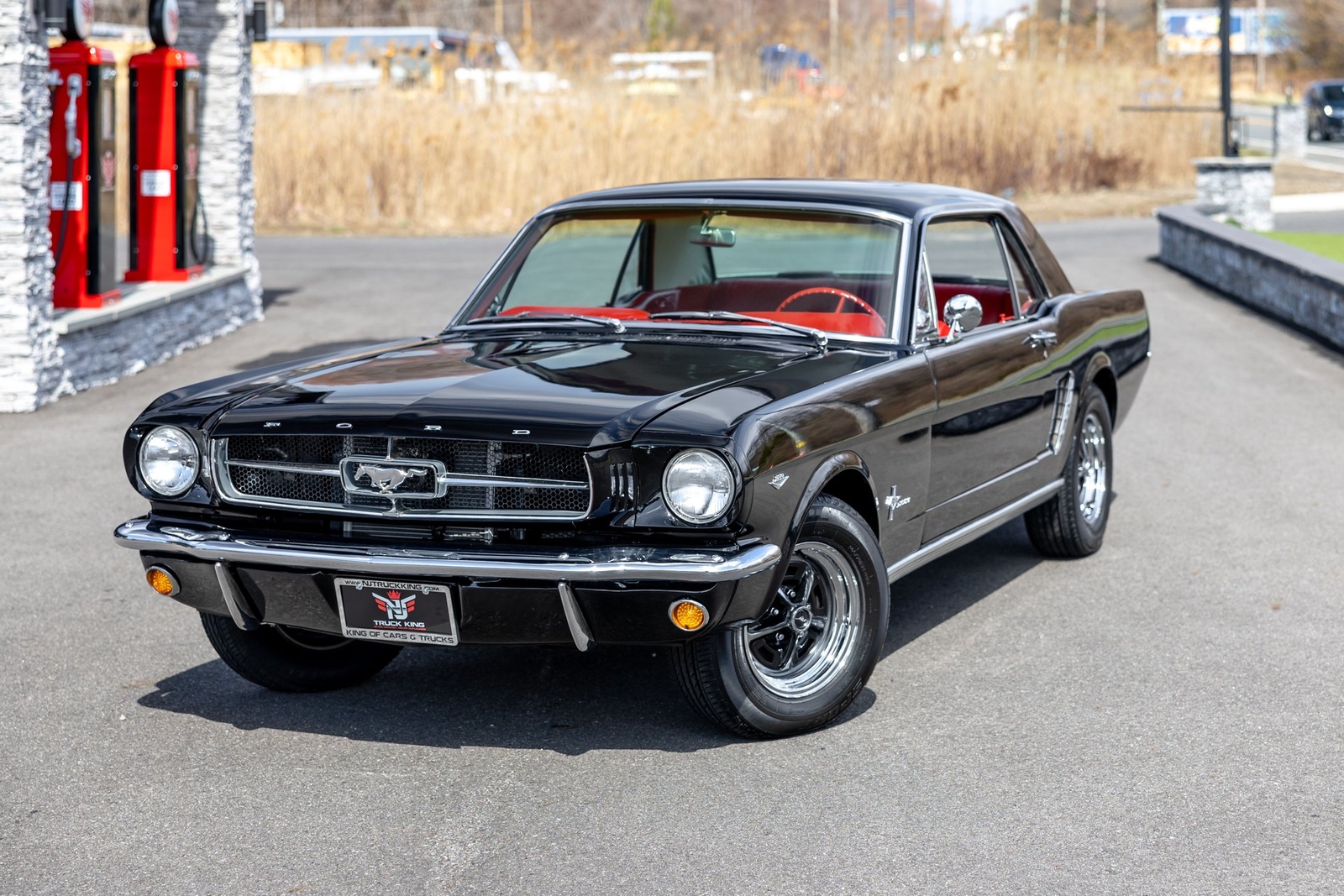 Ford-Mustang-1964-Coupe-2