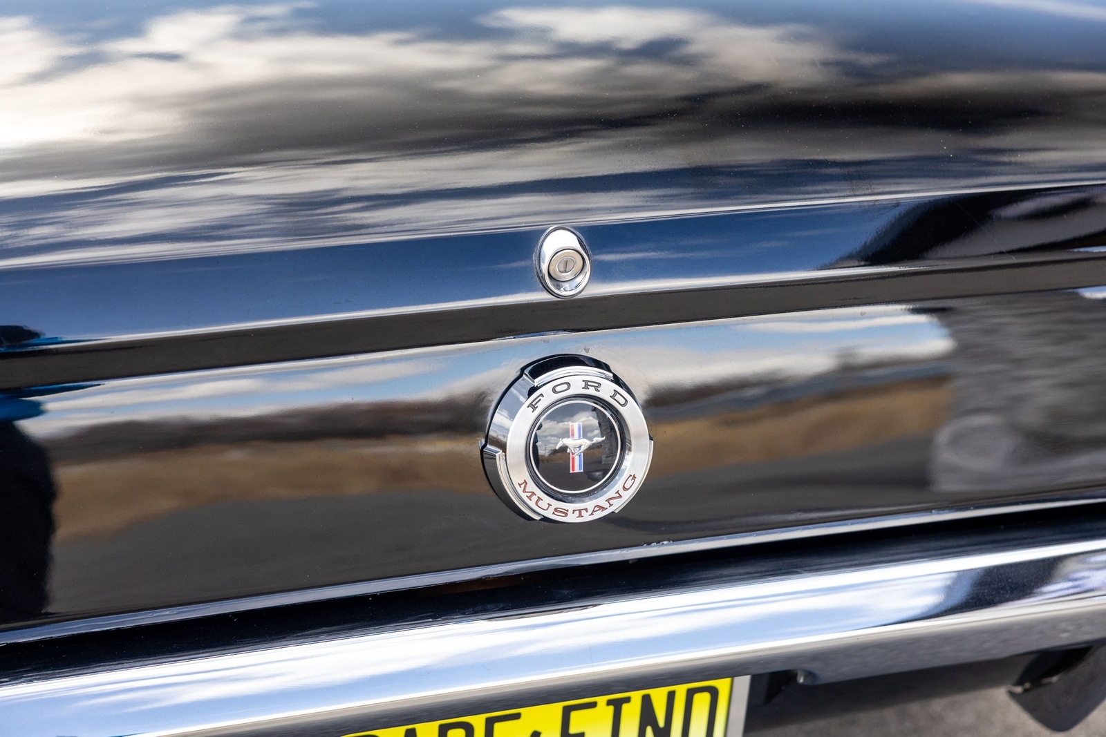 Ford-Mustang-1964-Coupe-24