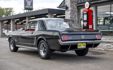Ford-Mustang-1964-Coupe-7