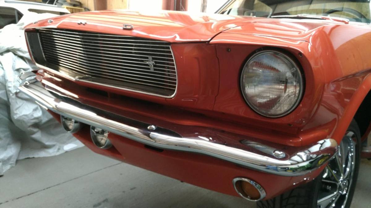 Ford-Mustang-1965-1