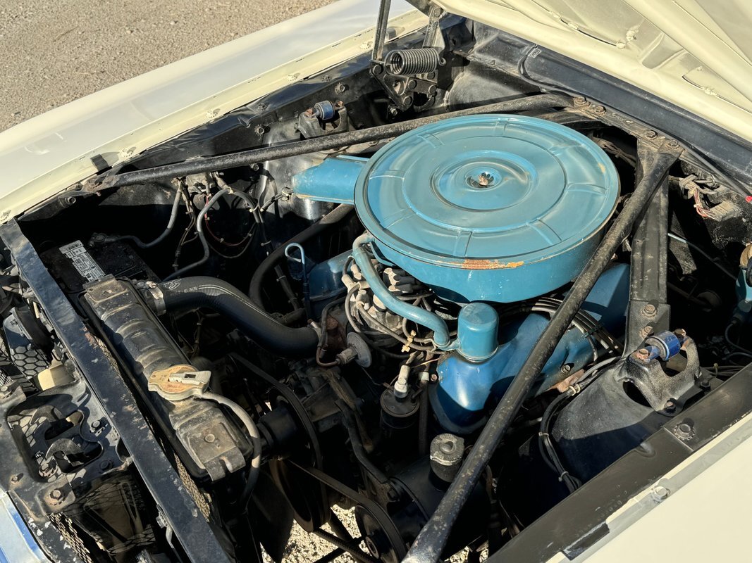 Ford-Mustang-1965-11