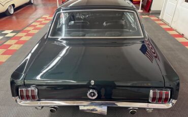 Ford-Mustang-1965-11