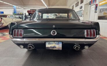 Ford-Mustang-1965-12