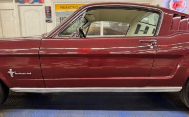 Ford-Mustang-1965-2-Door-19