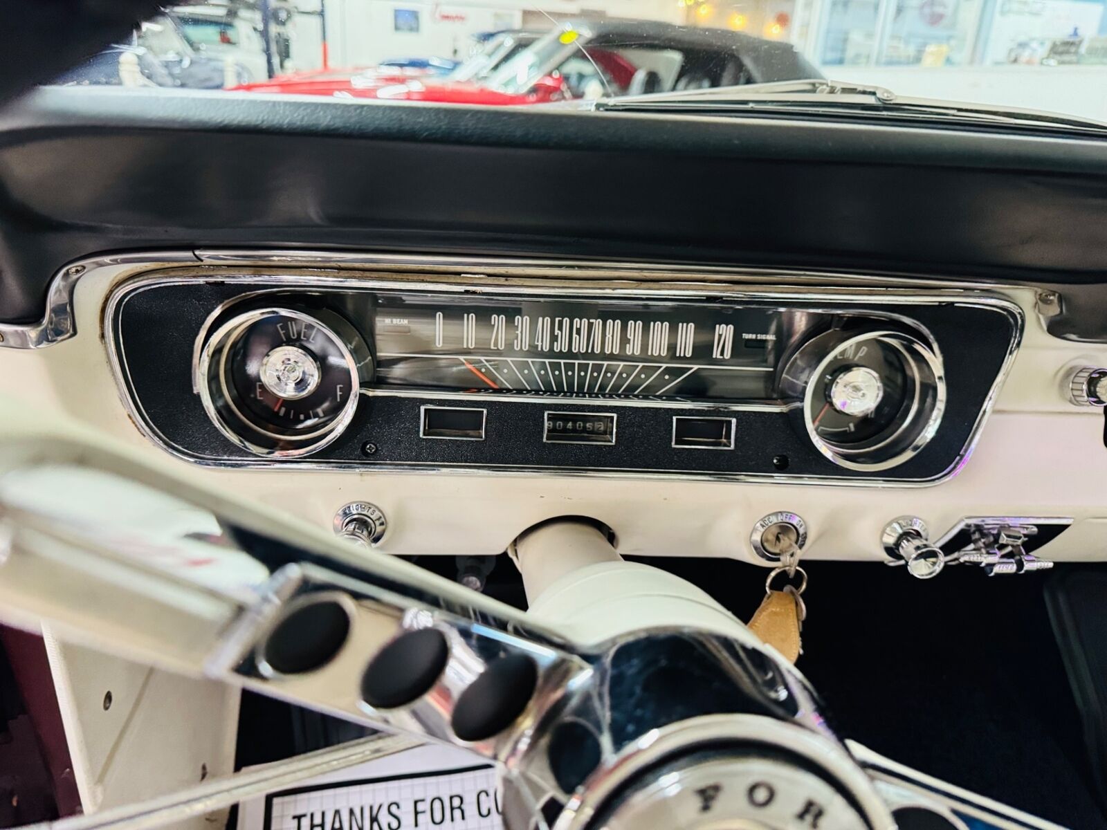 Ford-Mustang-1965-2-Door-29
