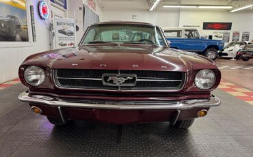 Ford-Mustang-1965-2-Door-6