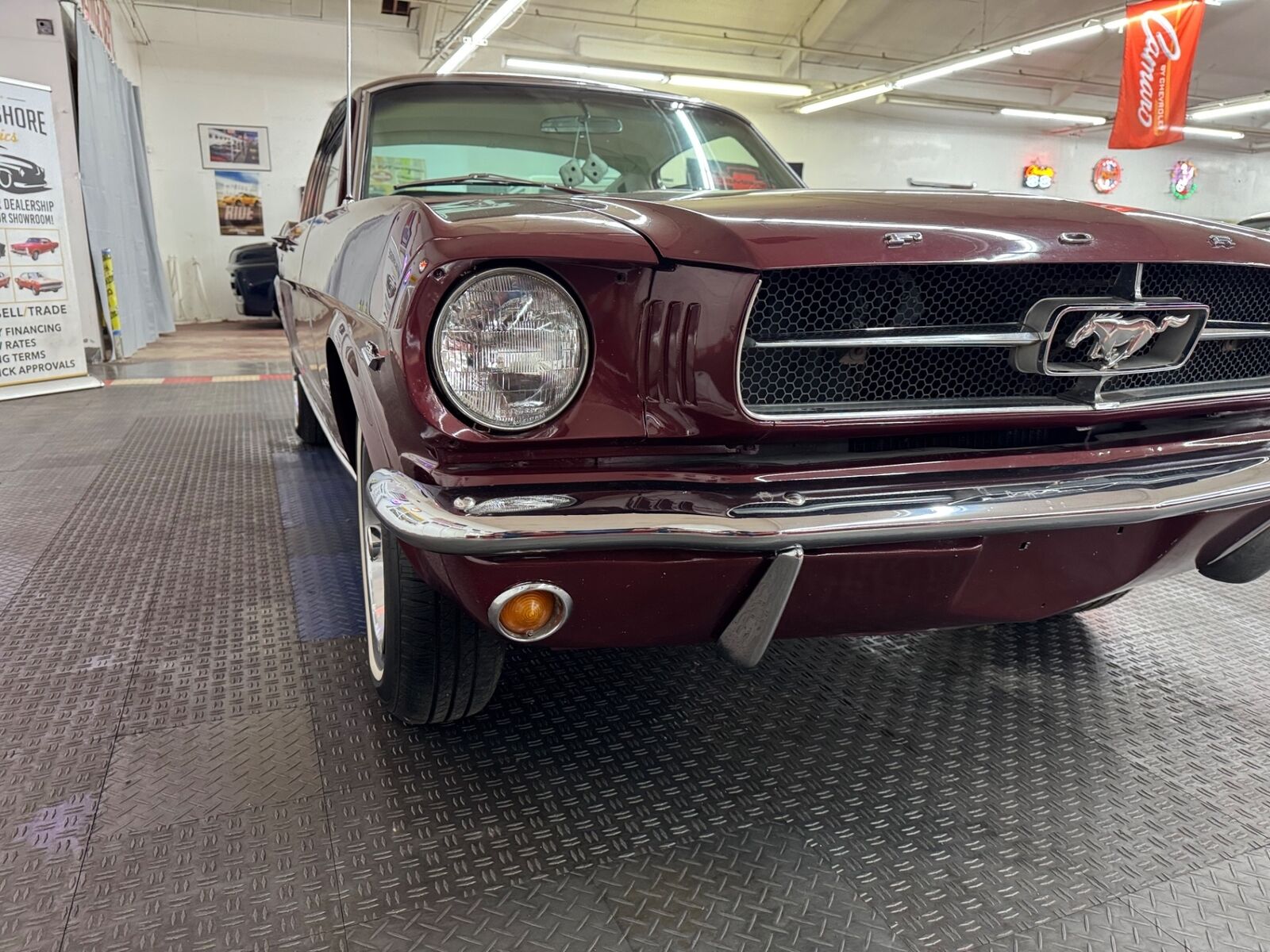 Ford-Mustang-1965-2-Door-7