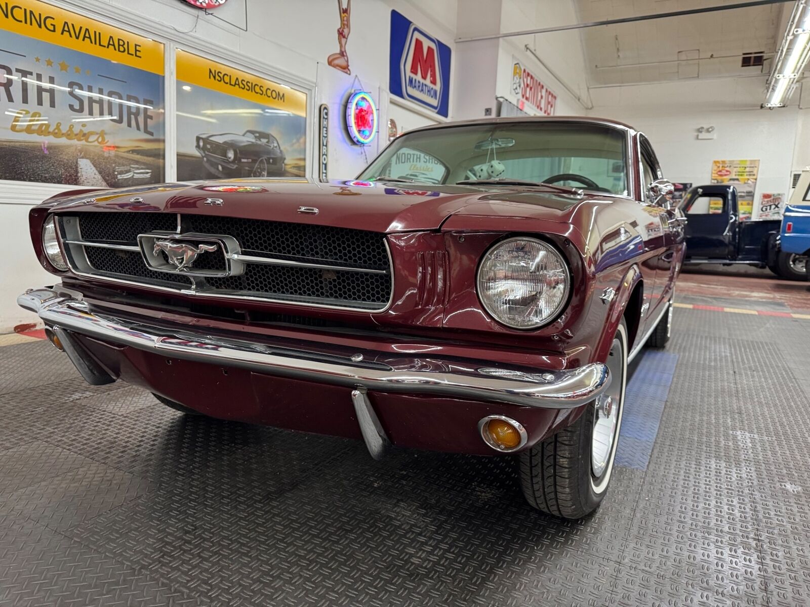 Ford-Mustang-1965-2-Door-8