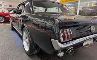 Ford-Mustang-1965-21