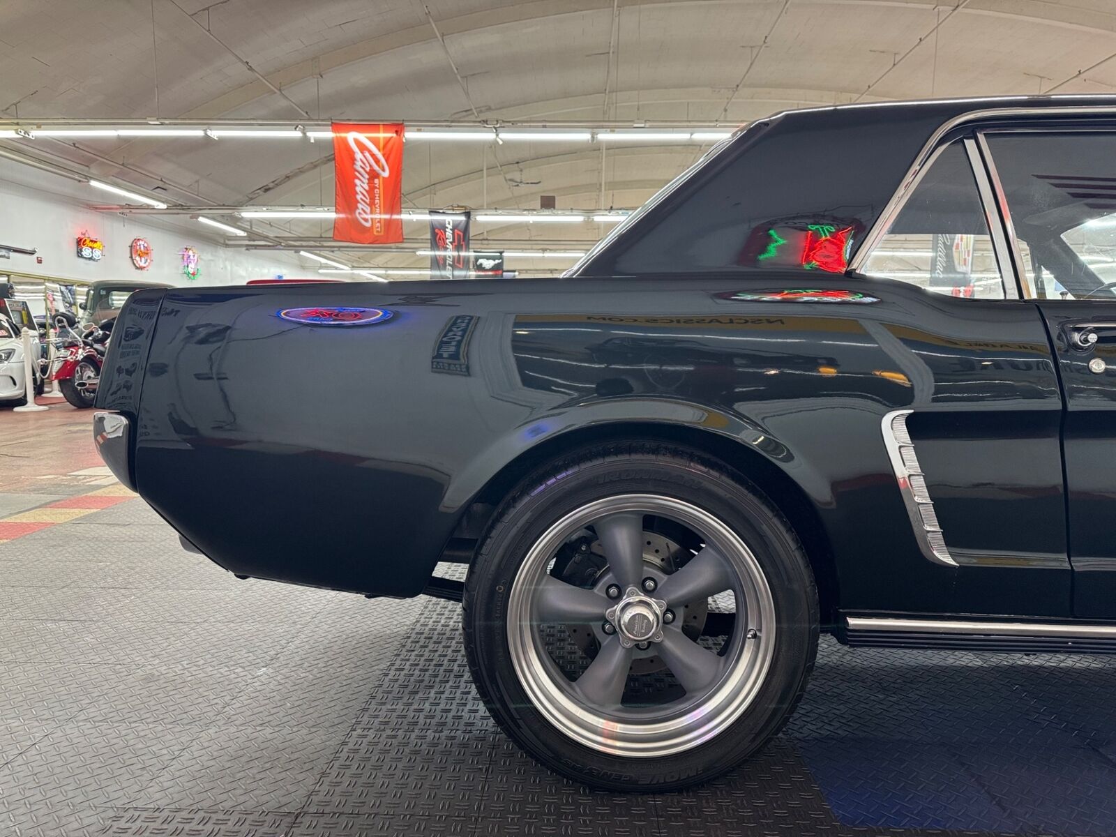 Ford-Mustang-1965-24