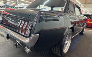 Ford-Mustang-1965-27