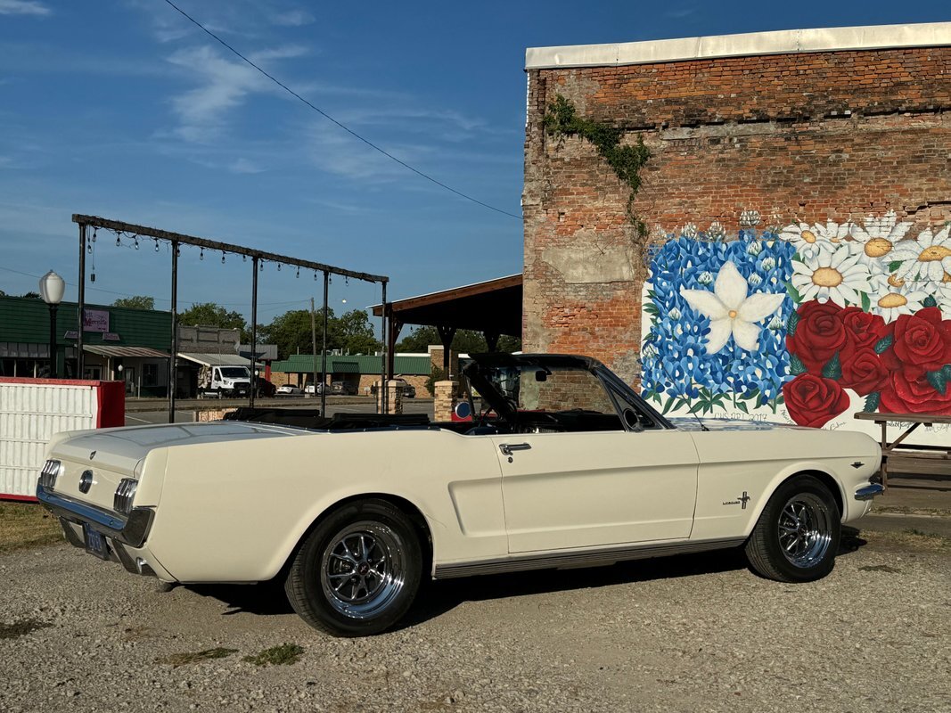 Ford-Mustang-1965-34