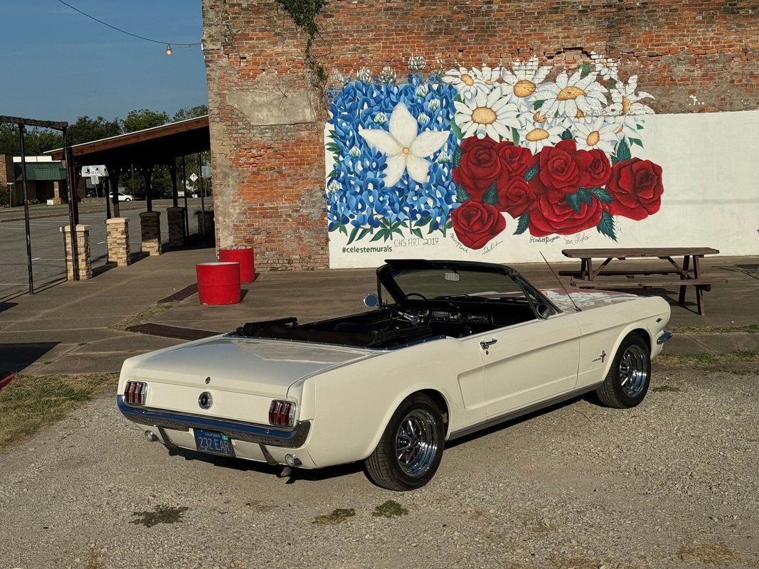 Ford-Mustang-1965-35